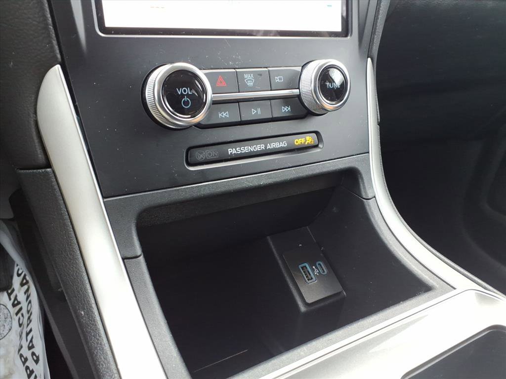 Certified 2024 Ford Edge SEL w/ Convenience Package image 21