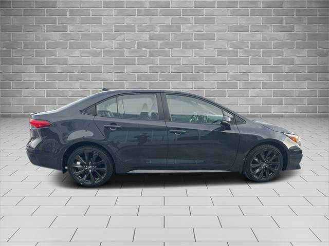 Used 2023 Toyota Corolla XSE image 6