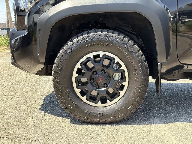 Used 2024 Toyota Tacoma TRD Off-Road AWD/4WD image 29