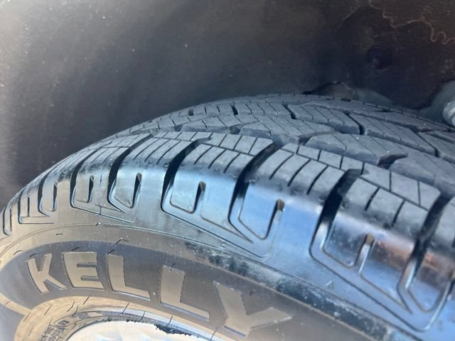Certified 2023 Ford Explorer XLT w/ Equipment Group 202A AWD/4WD image 25