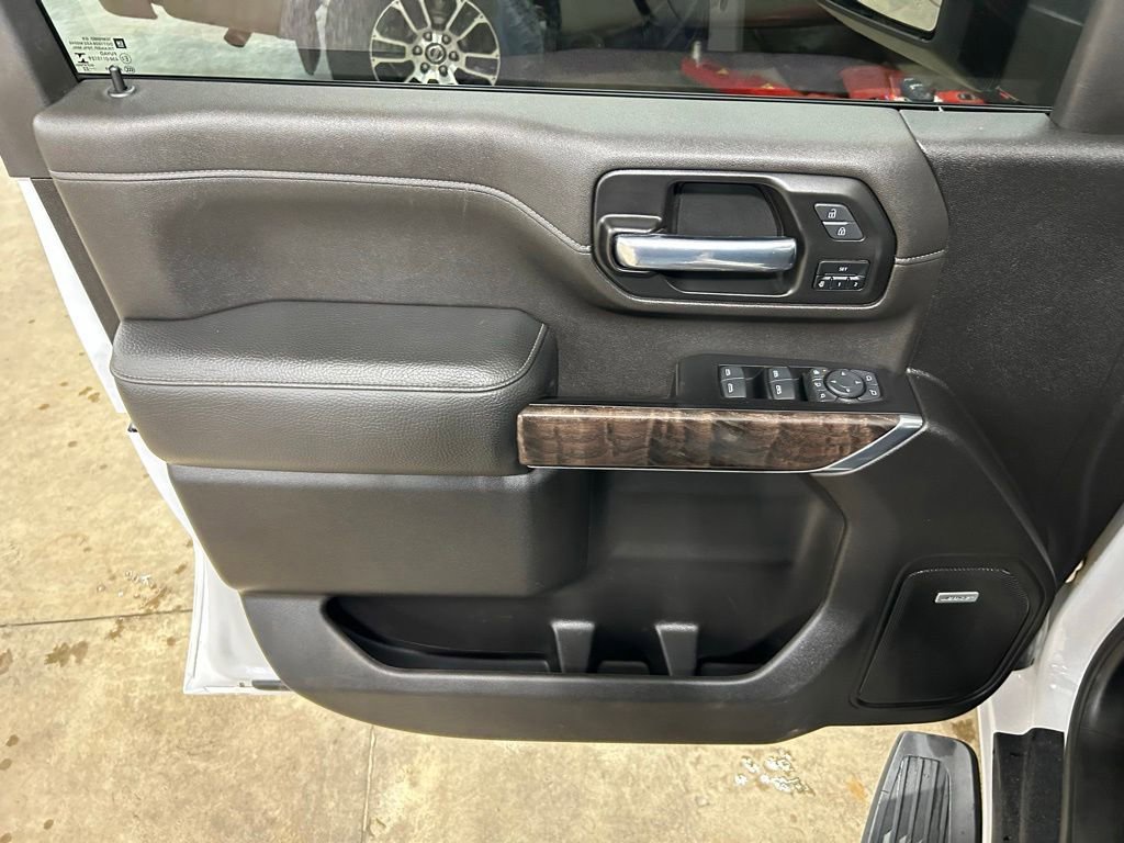 Used 2022 GMC Sierra 2500 Denali AWD/4WD image 15