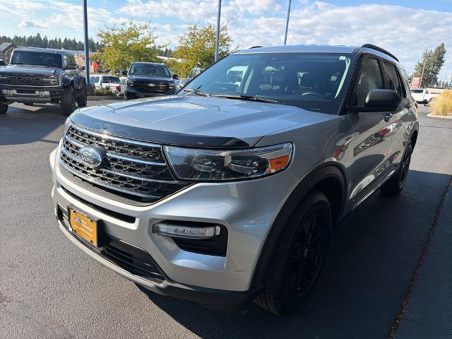 Certified 2024 Ford Explorer XLT AWD/4WD image 3