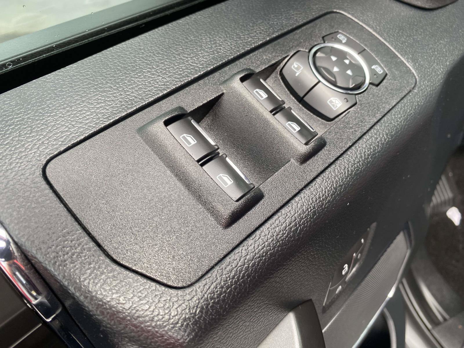 Certified 2020 Ford F150 Lariat RWD image 18