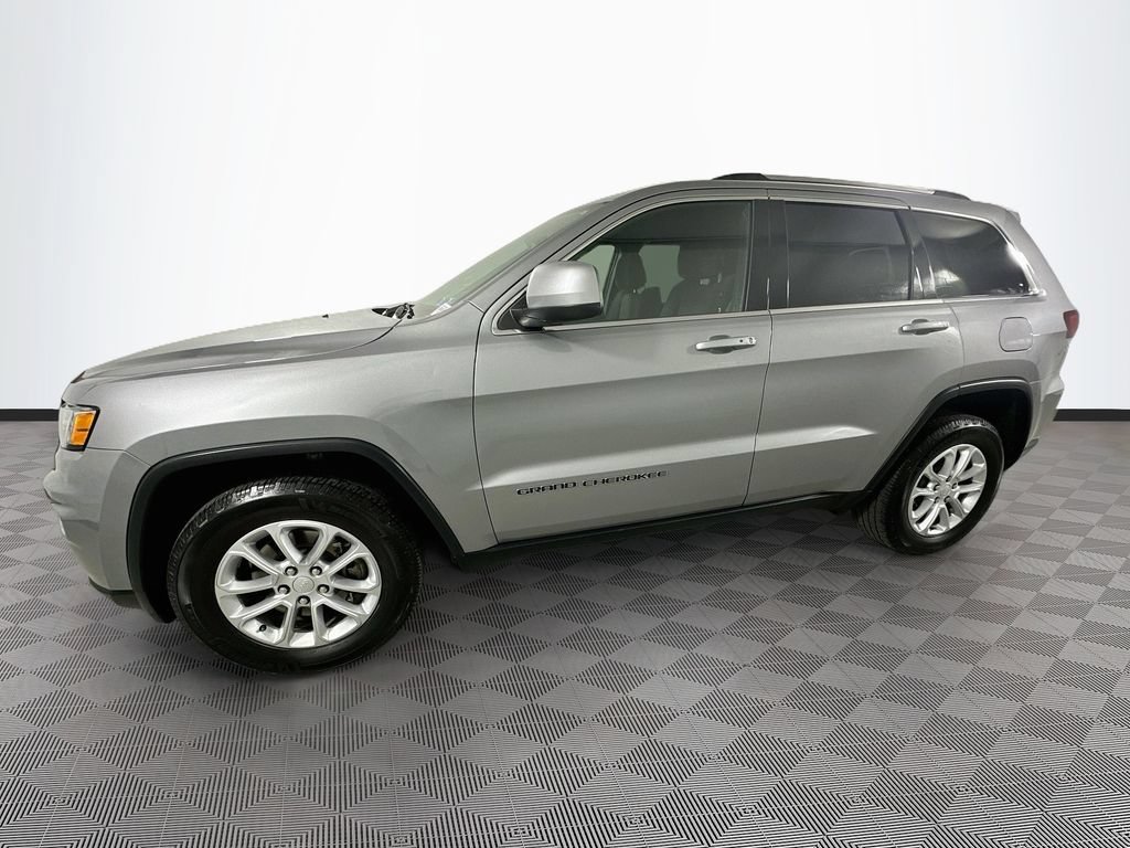 Used 2021 Jeep Grand Cherokee Laredo w/ Security & Convenience Group AWD/4WD image 6
