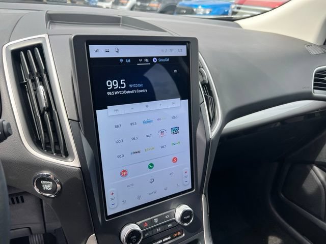 Certified 2024 Ford Edge SEL w/ Convenience Package AWD/4WD image 12