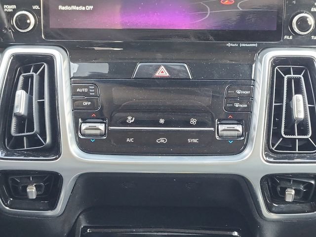 Used 2022 Kia Sorento SX AWD/4WD image 17
