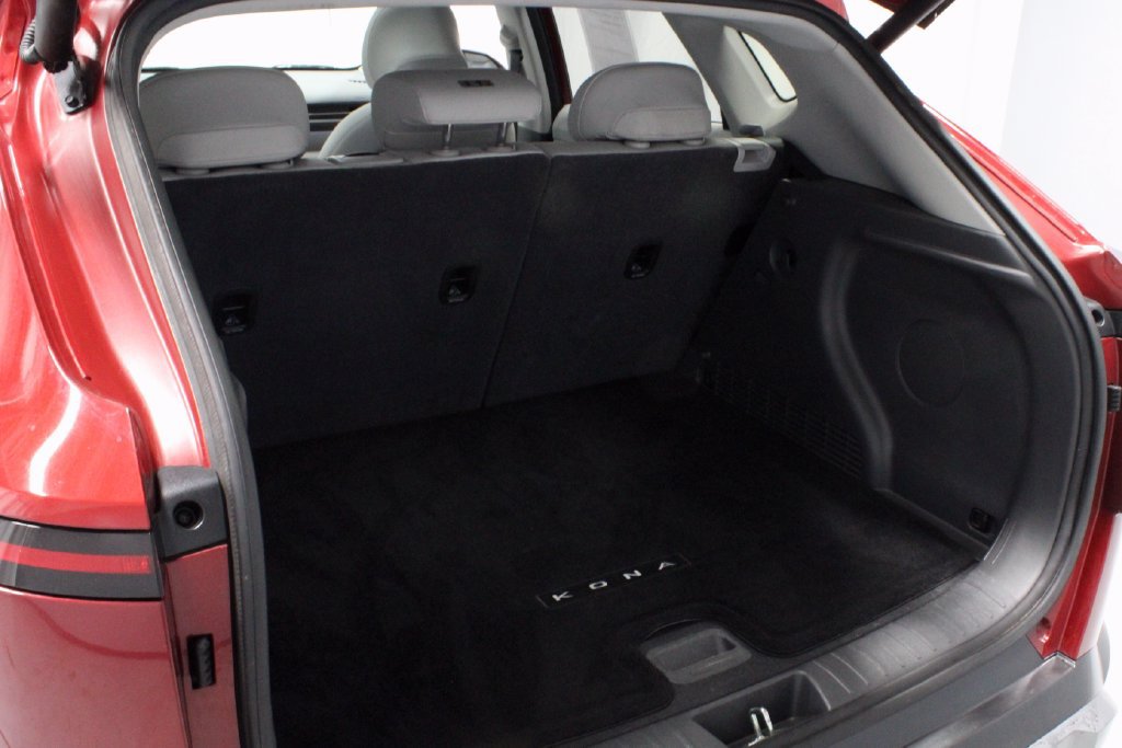 Used 2024 Hyundai Kona Limited AWD/4WD image 14