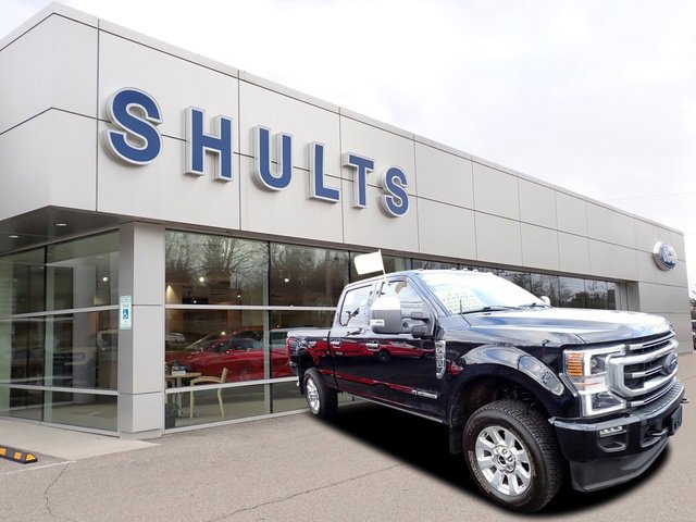 Certified 2022 Ford F350 Platinum w/ FX4 Off-Road Package image 3