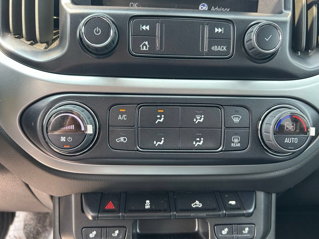 Used 2022 Chevrolet Colorado LT w/ Luxury Package AWD/4WD image 29