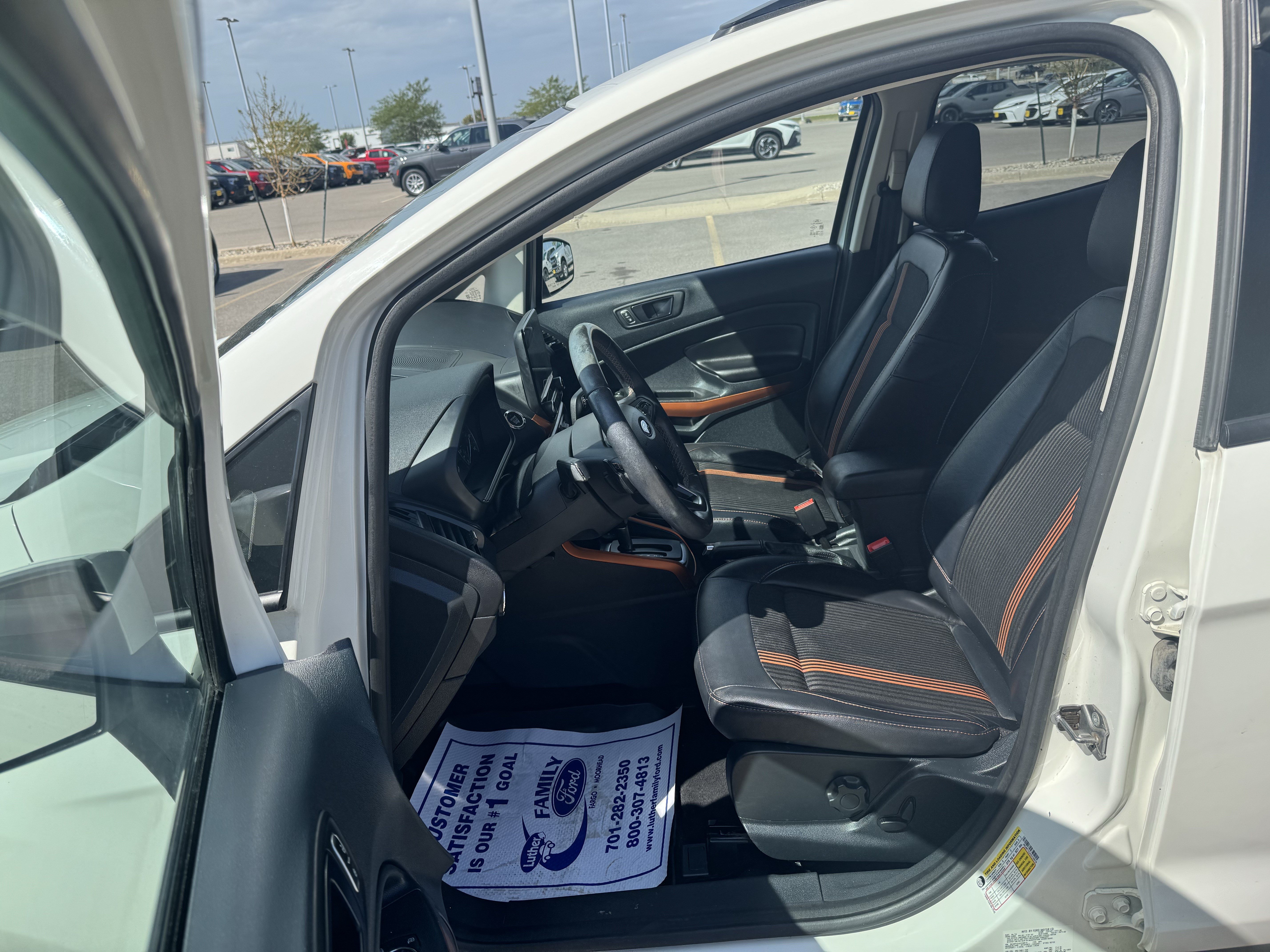 Certified 2018 Ford EcoSport SES w/ SES Cold Weather Package AWD/4WD image 20