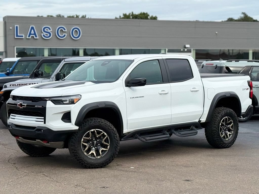 Used 2023 Chevrolet Colorado ZR2 w/ ZR2 Convenience Package III