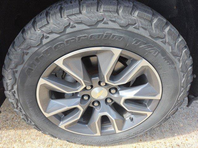 Used 2019 Chevrolet Silverado 1500 LT w/ All-Star Edition AWD/4WD image 16