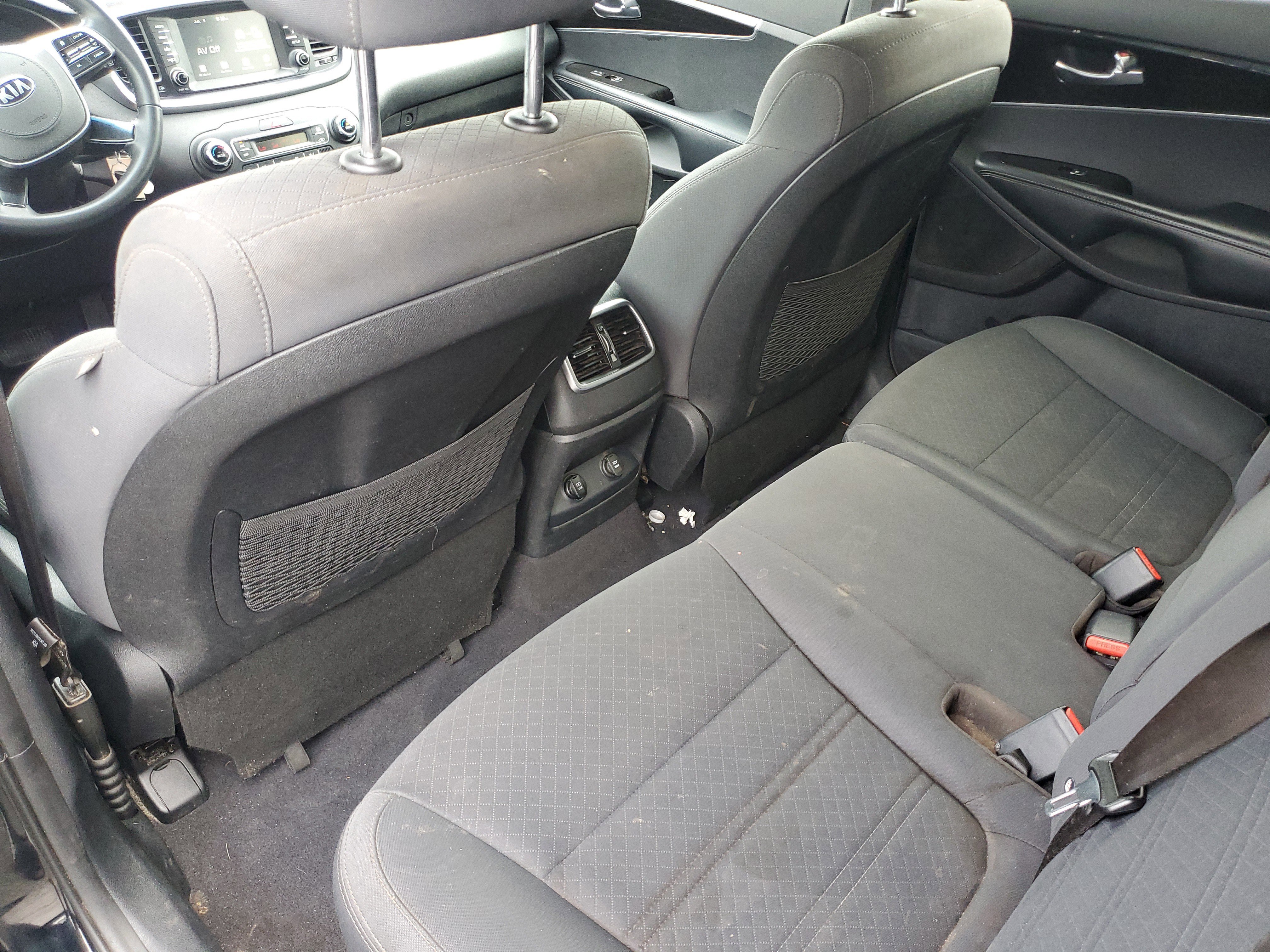Used 2019 Kia Sorento S AWD/4WD image 9