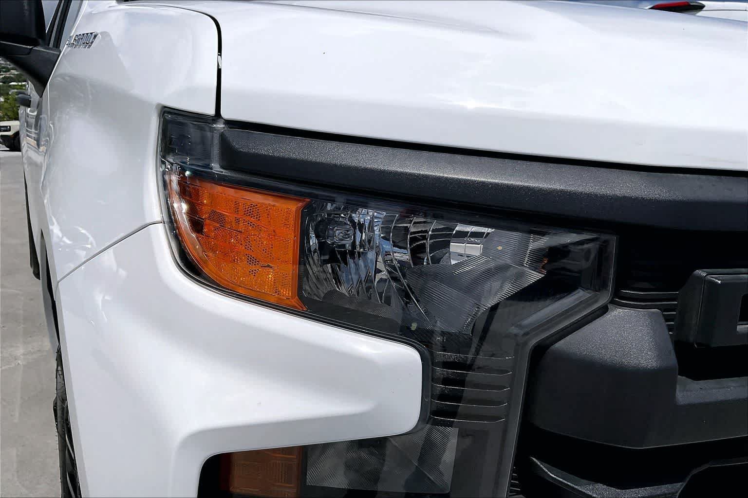 Used 2022 Chevrolet Silverado 1500 Custom RWD image 31