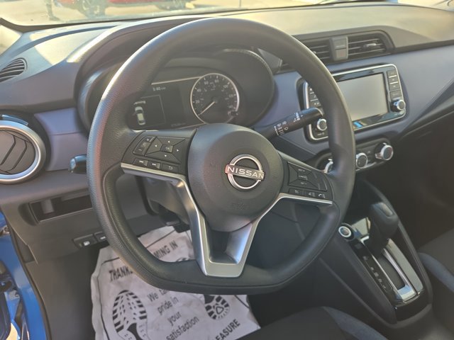 Used 2023 Nissan Versa SV image 16