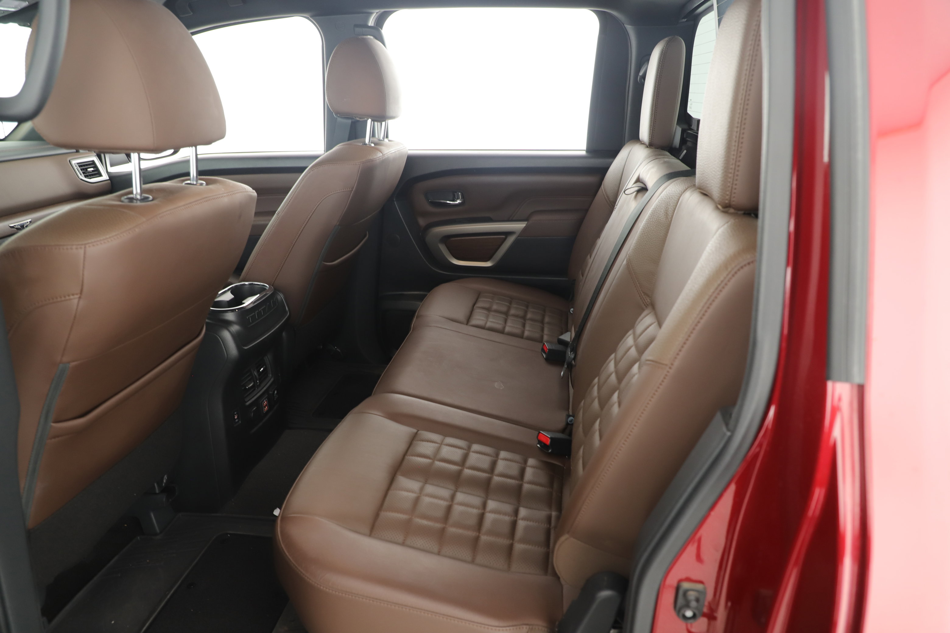 Used 2021 Nissan Titan Platinum Reserve w/ Off Road Protection Package image 20