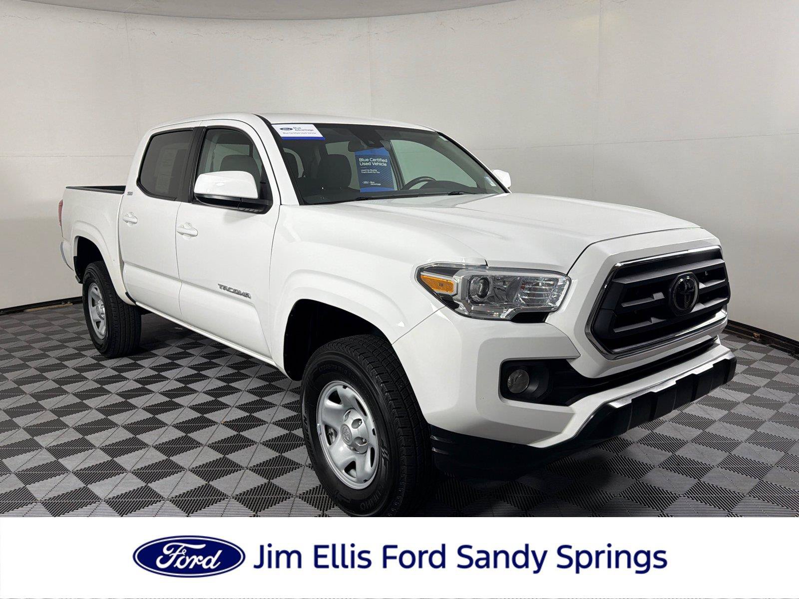 Used 2023 Toyota Tacoma SR5 RWD image 1