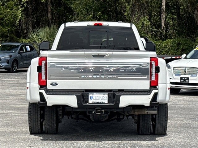 Certified 2023 Ford F450 Platinum w/ FX4 Off-Road Package image 6