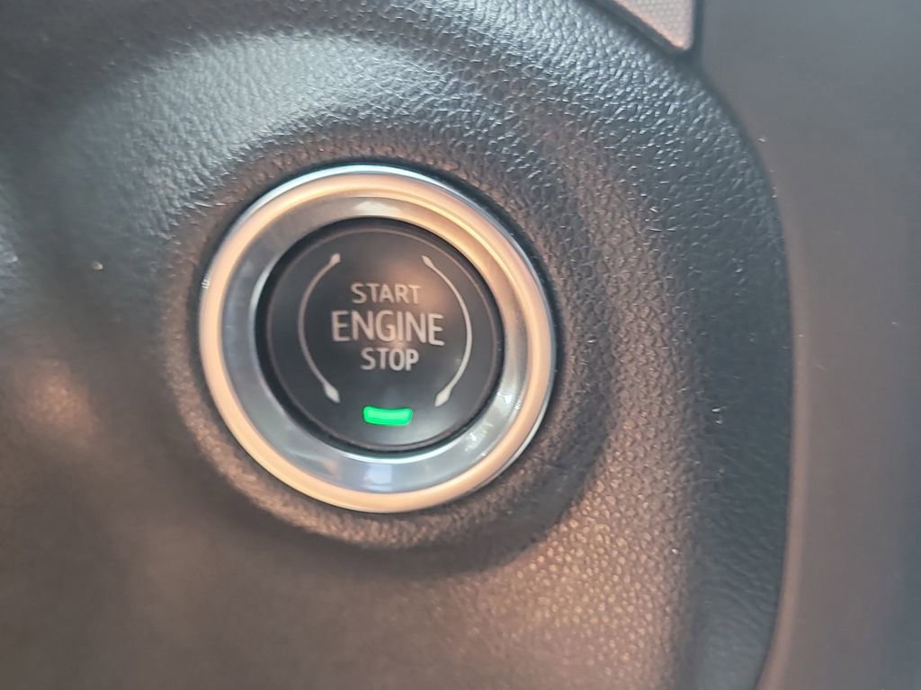 Used 2020 GMC Sierra 1500 SLT w/ SLT Premium Plus Package image 27