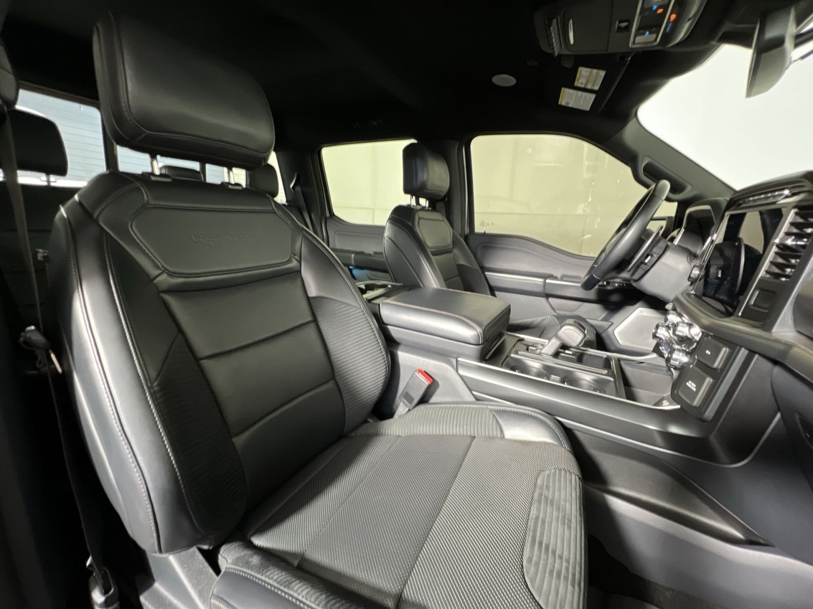 Certified 2022 Ford F150 Raptor w/ Equipment Group 801A High AWD/4WD image 25