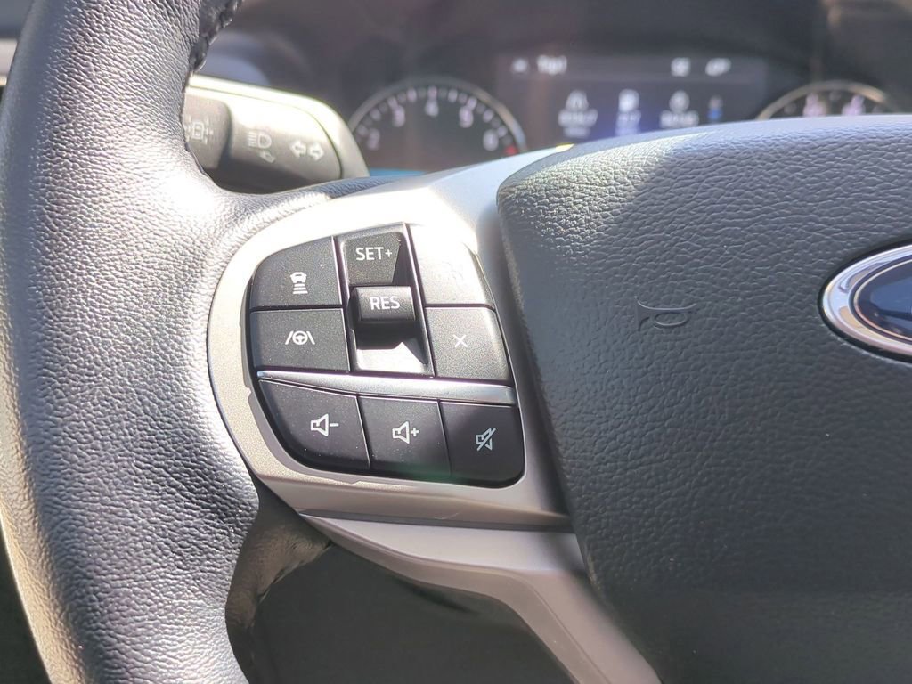 Certified 2021 Ford Explorer Limited w/ Equipment Group 301A image 22