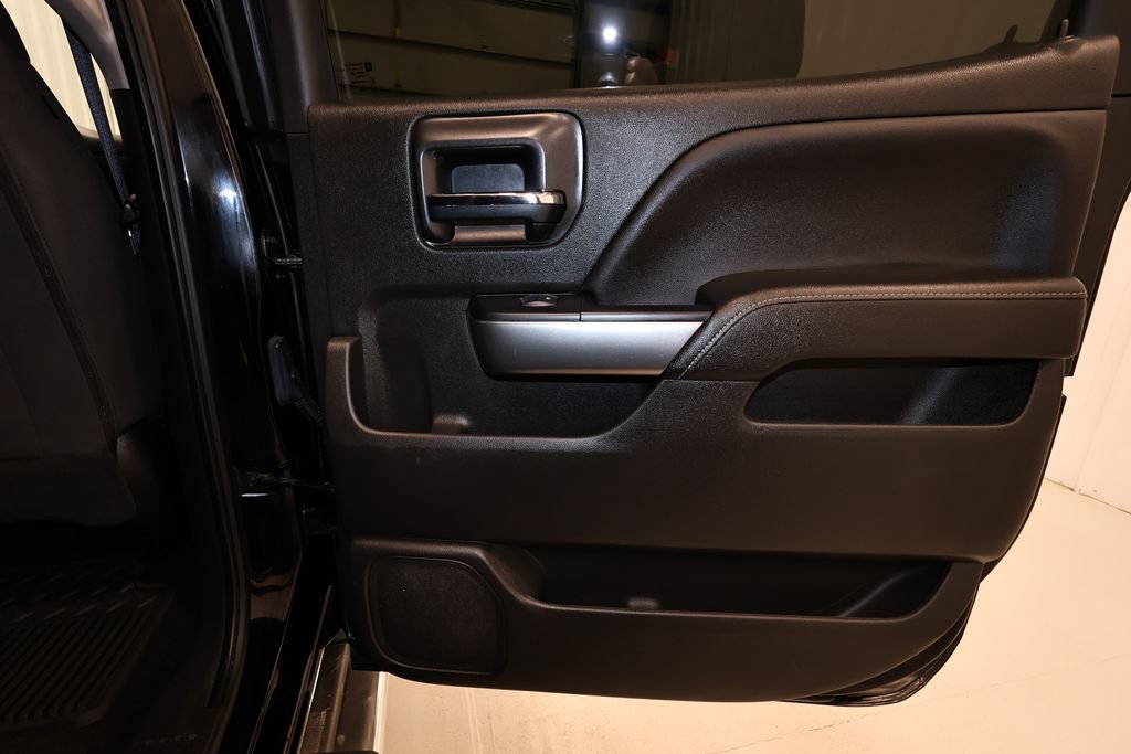 Used 2017 Chevrolet Silverado 1500 LT w/ All Star Edition AWD/4WD image 17