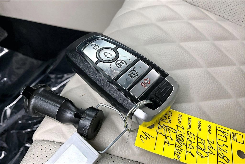 Certified 2024 Ford Edge Titanium w/ Equipment Group 301A image 13