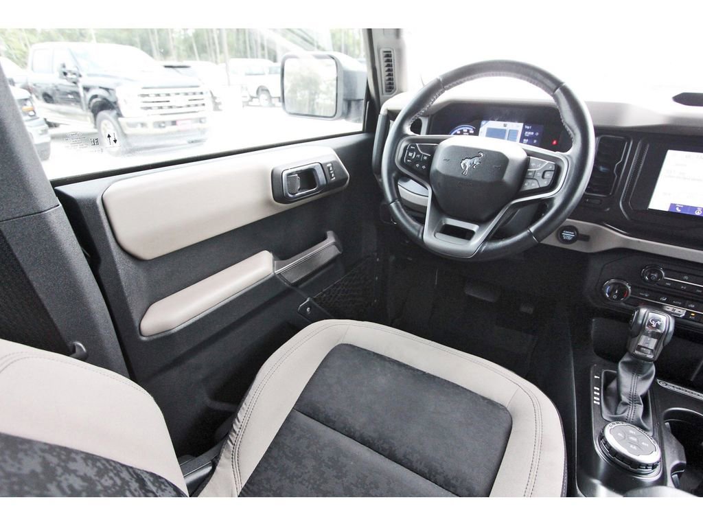 Certified 2022 Ford Bronco Wildtrak AWD/4WD image 11