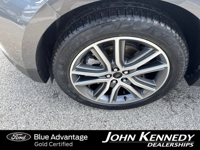 Certified 2024 Ford Edge Titanium w/ Equipment Group 301A AWD/4WD image 2