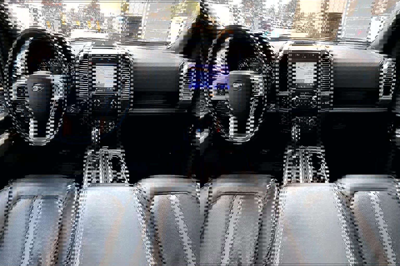 Certified 2020 Ford F150 Platinum w/ Equipment Group 701A Luxury image 17