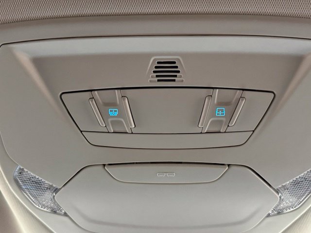 Certified 2018 Ford Escape Titanium w/ Ford Safe & Smart Package FWD image 33