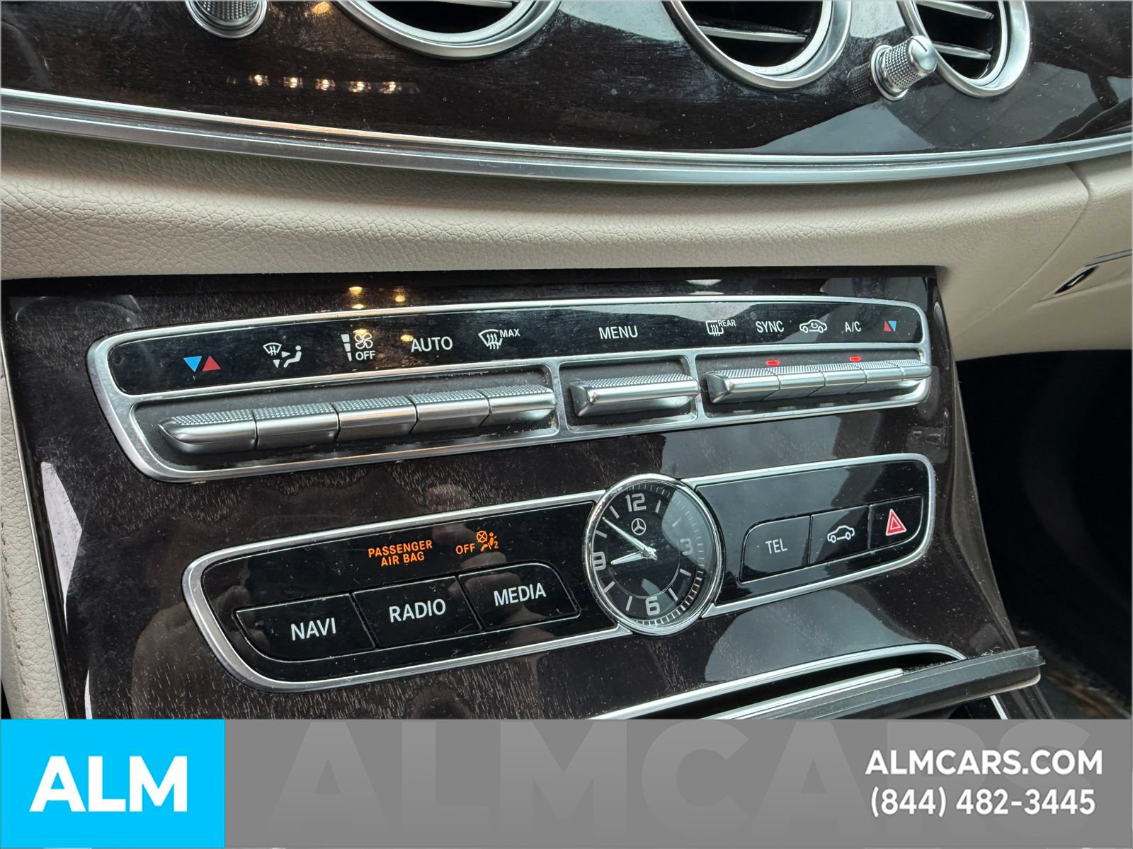 Used 2019 Mercedes-Benz E 300 image 17