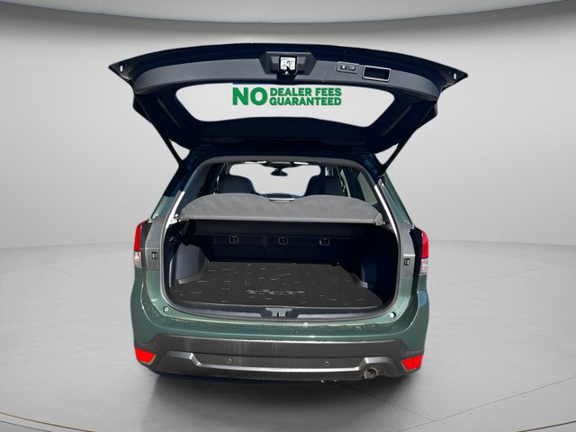 Used 2023 Subaru Forester Limited AWD/4WD image 13