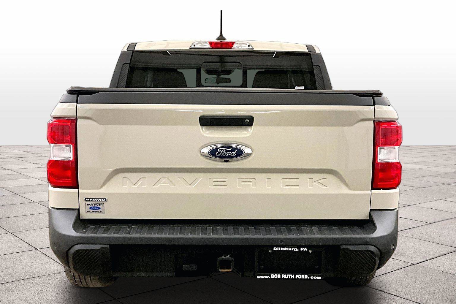 Certified 2024 Ford Maverick Lariat image 4