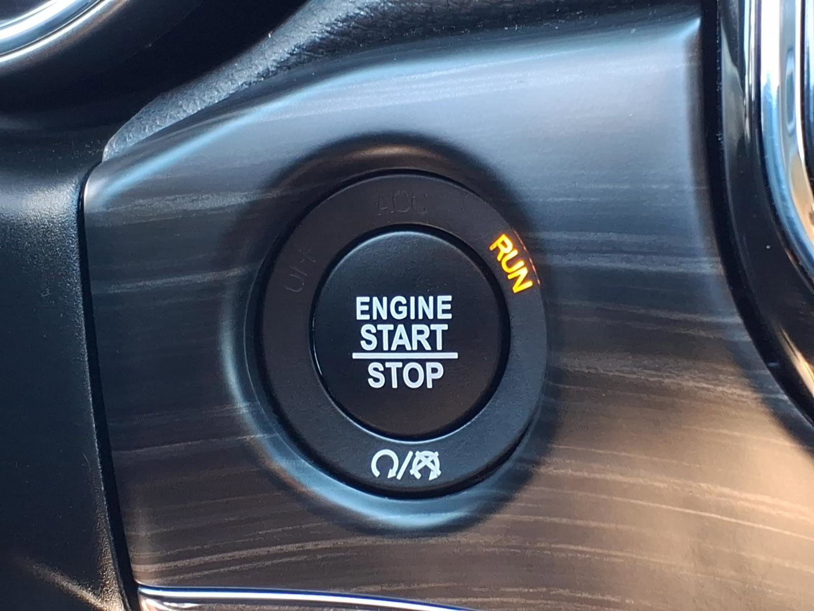 Used 2021 Jeep Grand Cherokee Limited image 26