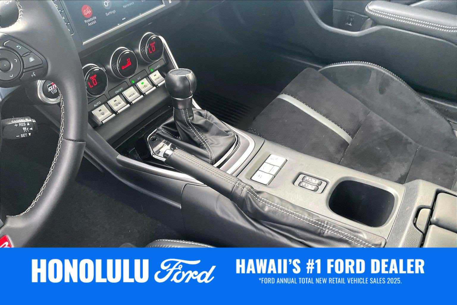 Used 2025 Toyota GR86 Premium w/ Performance Package RWD image 15