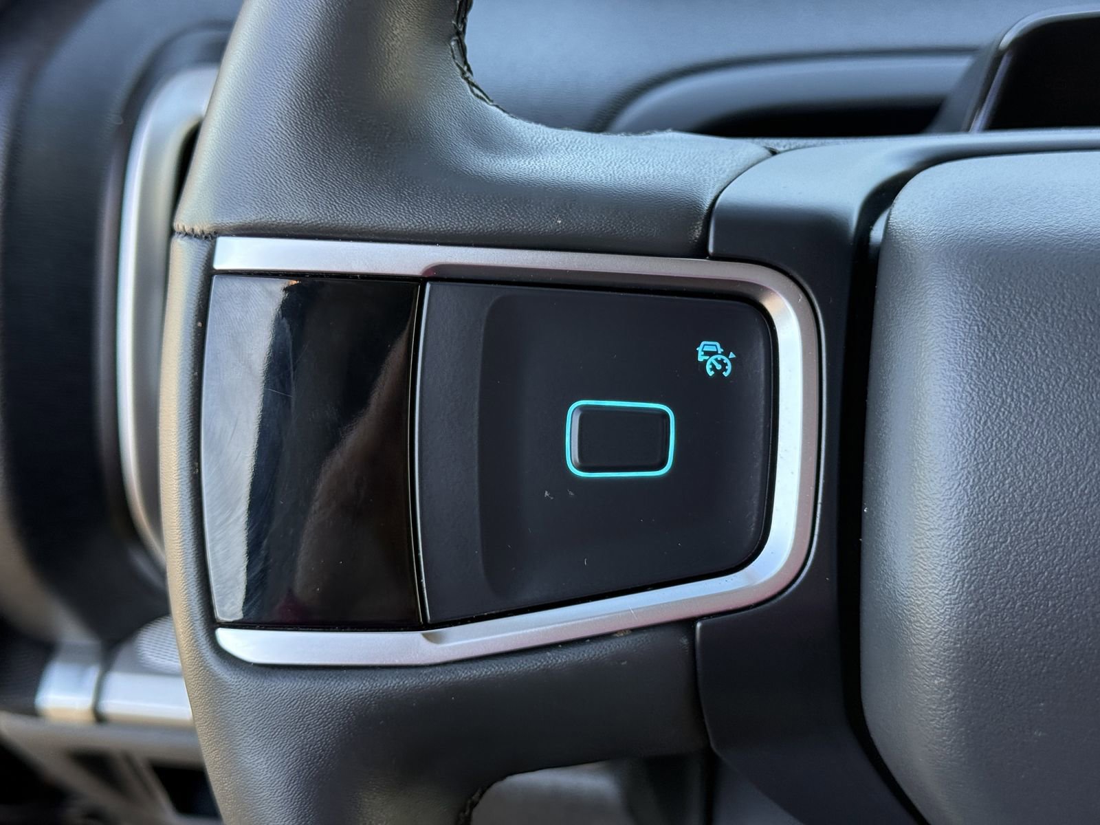 Certified 2025 Ford Expedition Active image 29