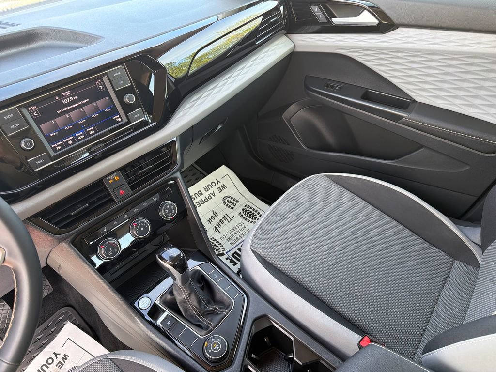 Used 2024 Volkswagen Taos S AWD/4WD image 17