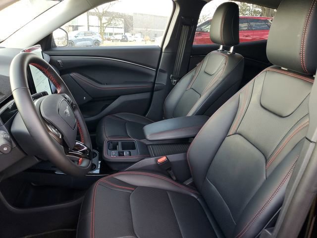 Certified 2025 Ford Mustang Mach-E Premium w/ Sport Appearance Package image 9
