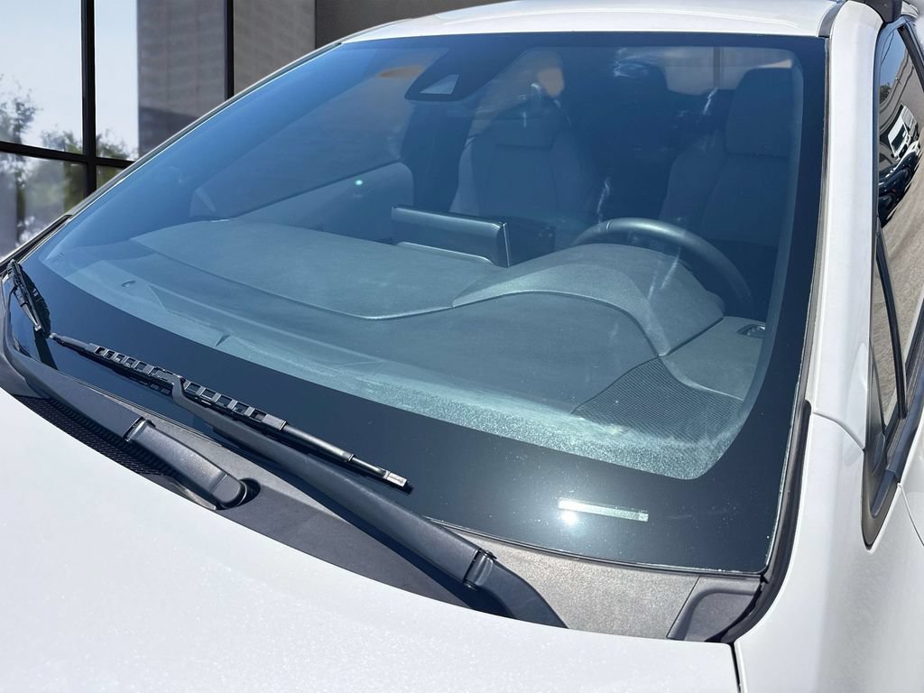 Used 2021 Toyota Corolla SE w/ Carpet Mat Package (TMS) FWD image 38