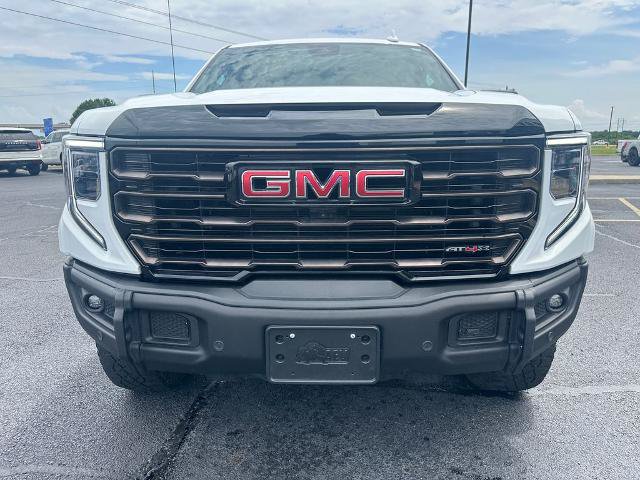 Used 2024 GMC Sierra 1500 AT4X AWD/4WD image 3