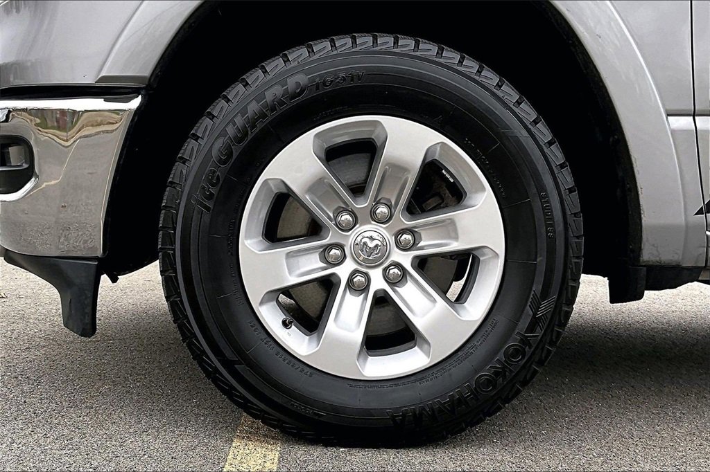 Used 2020 RAM 1500 Laramie image 9