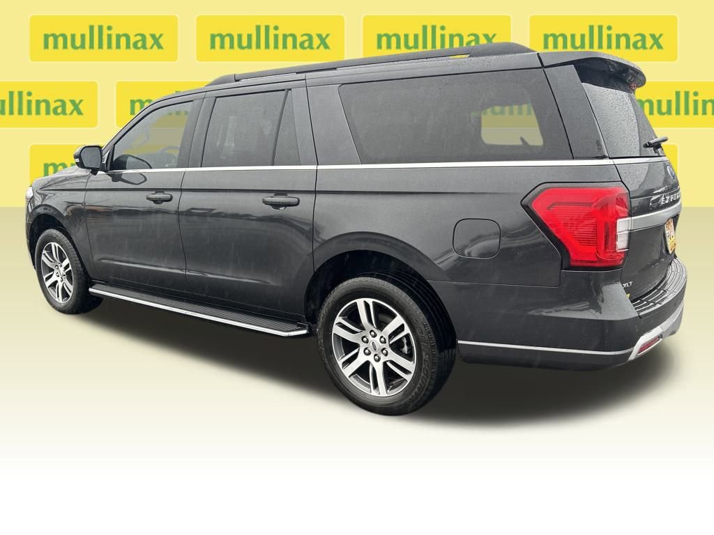 Certified 2023 Ford Expedition Max XLT image 11
