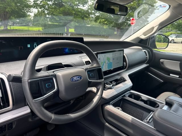 Certified 2025 Ford Expedition Max Active AWD/4WD image 19