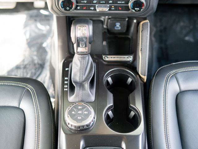 Certified 2025 Ford Bronco Badlands image 25