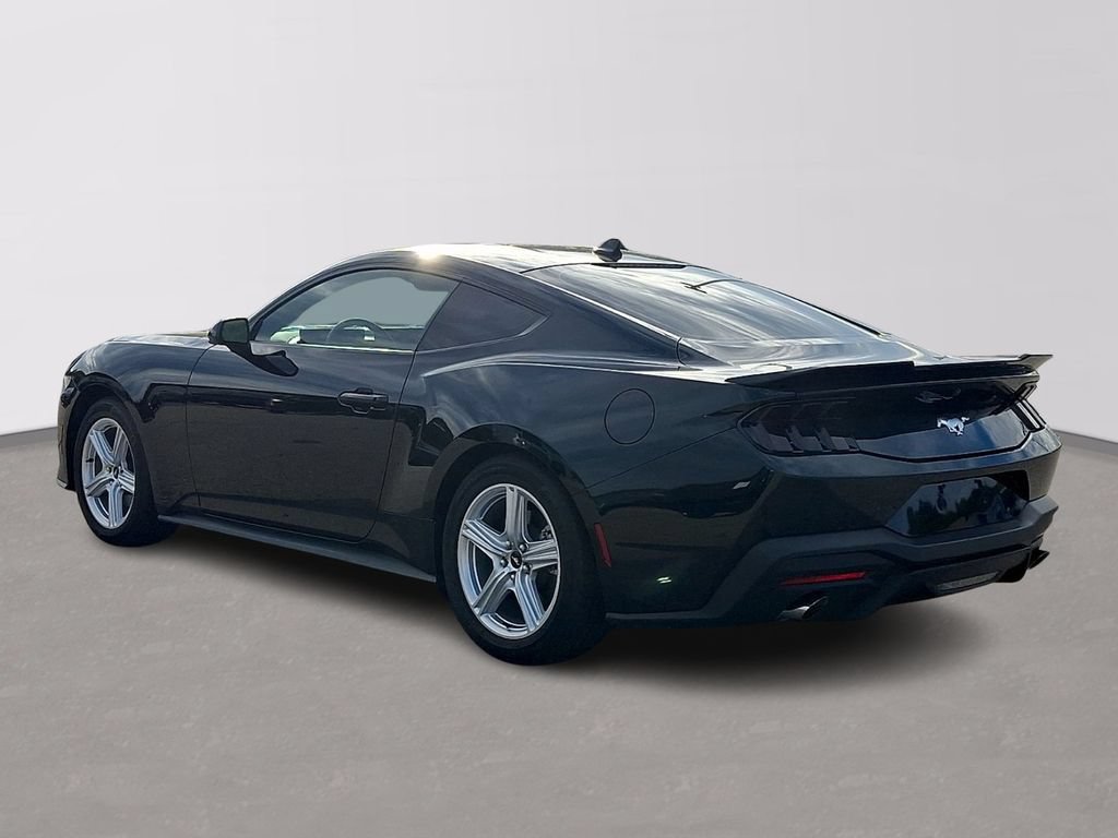 Certified 2026 Ford Mustang Coupe RWD image 4