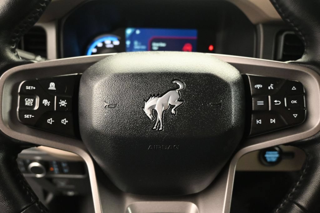 Certified 2024 Ford Bronco Wildtrak AWD/4WD image 12