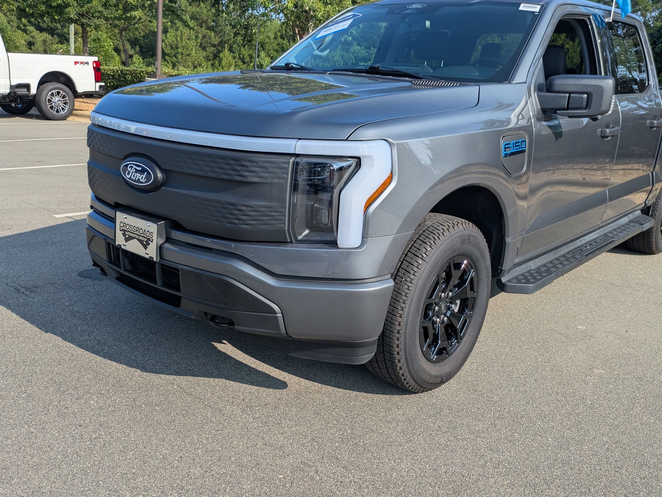 Certified 2025 Ford F150 Lightning XLT w/ Max Trailer Tow Package AWD/4WD image 10
