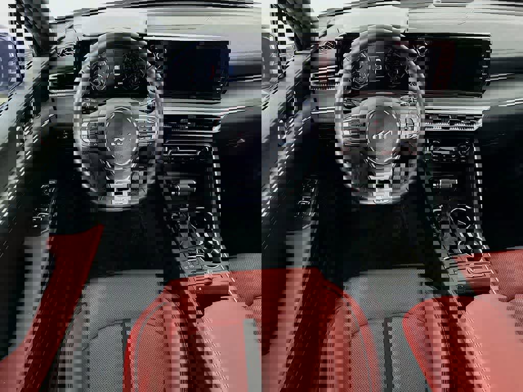 Used 2023 Kia K5 GT-Line w/ GT-Line Premium Package image 10