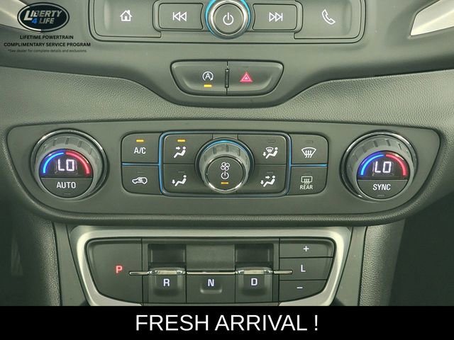 Used 2022 GMC Terrain SLE w/ Driver Convenience Package AWD/4WD image 23